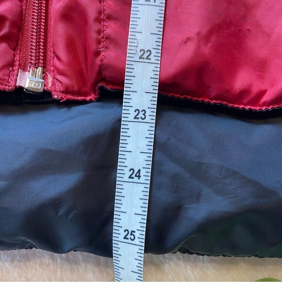 L.L. Bean Reversible Down Filled Puffer Vest Red/Black Size Small - Picture 15 of 15